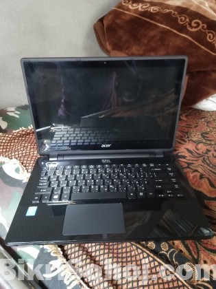 ACER Aspire E5-471 laptop